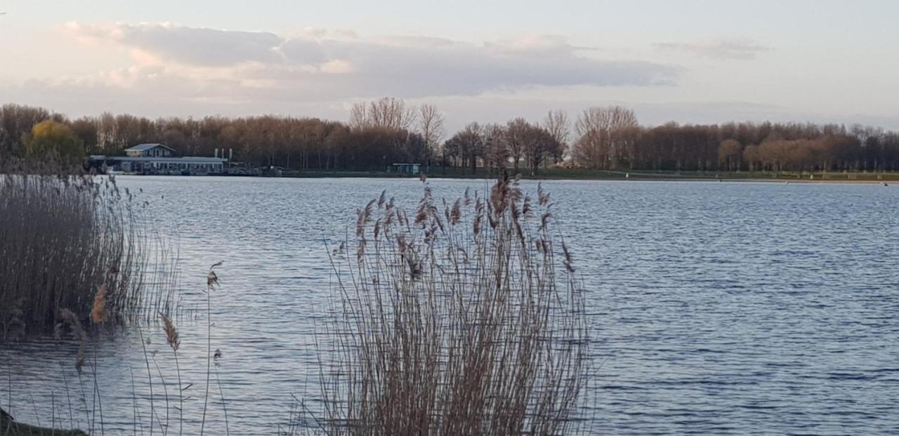 Vakantiewoning Maas En Waal Ewijk Exteriör bild
